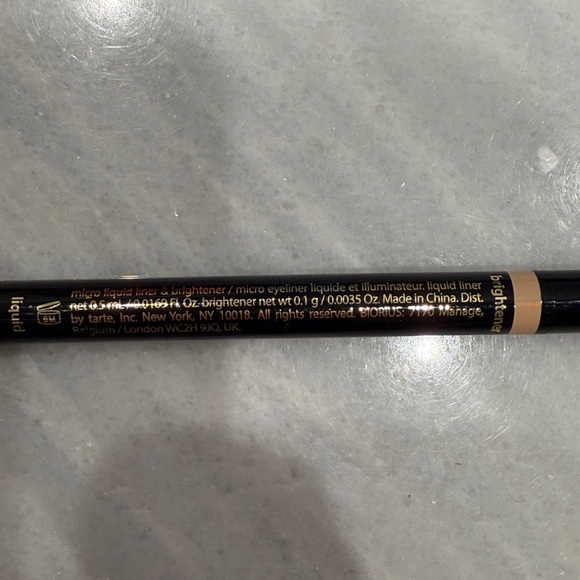 3 for $18!! 💜 Tarte Double Take Awake Eyeliner - Black and Tan - Picture 2 of 7